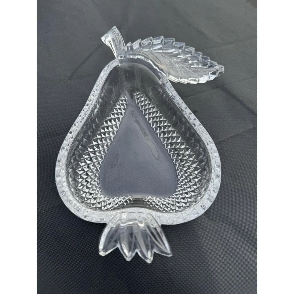 Poltar Crystal Pear Dish – Pressed Crystal Slovakia 7.25